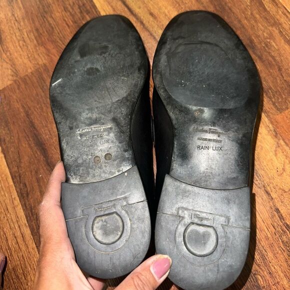 Salvatore Ferragamo Men's Black Leather Loafers size 9.5 - Picture 10 of 11